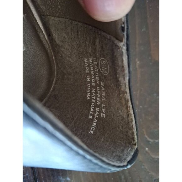 Victoria Spencer Black Leather "Sara Lee" Pumps/Pre-owned. Sz. 8.5M EUC - Picture 9 of 9